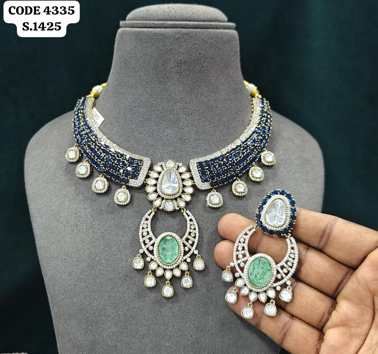 Necklace Set 007
